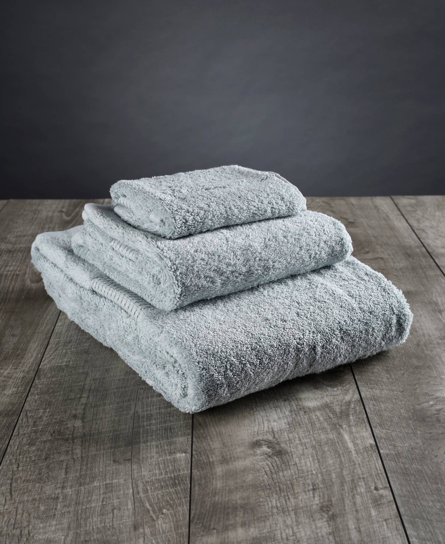 Delilah Home 100% Organic Cotton Bath Towel Set – 3 Piece Set, 700 GSM